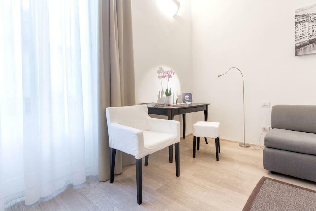 Santa Croce Studio Флоренция Экстерьер фото